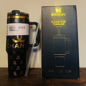 Stanley Black and Gold Quencher Tumbler